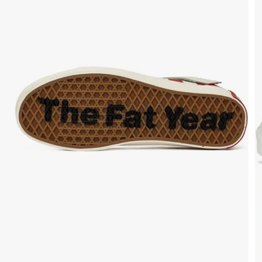 Vans - Picture 2 of 14